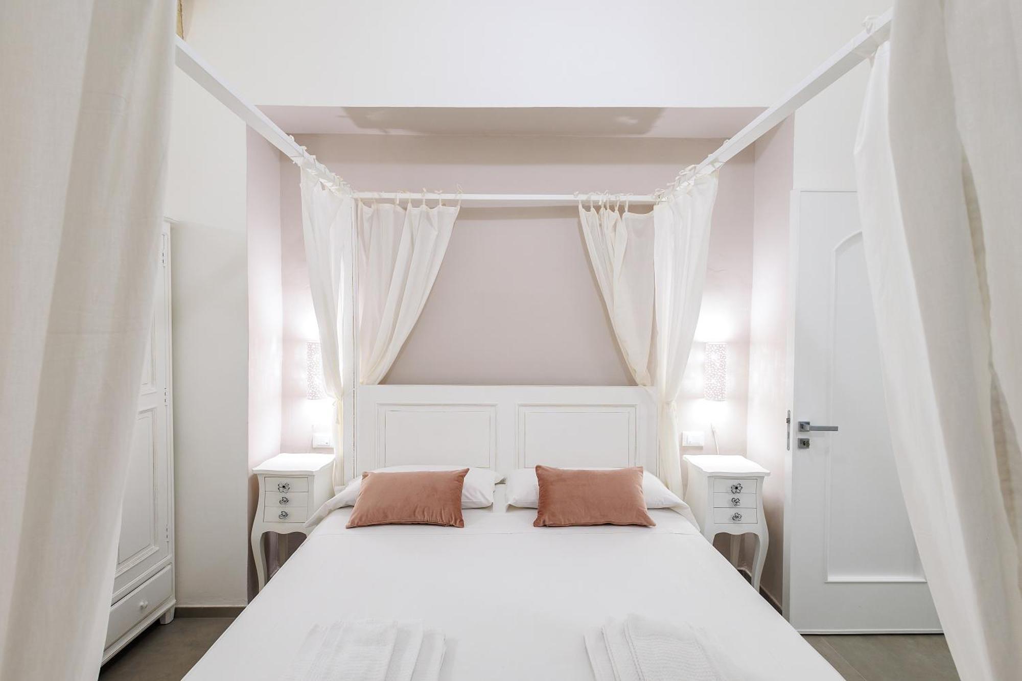 Goodstay Corte Regina Suite Лечче Экстерьер фото