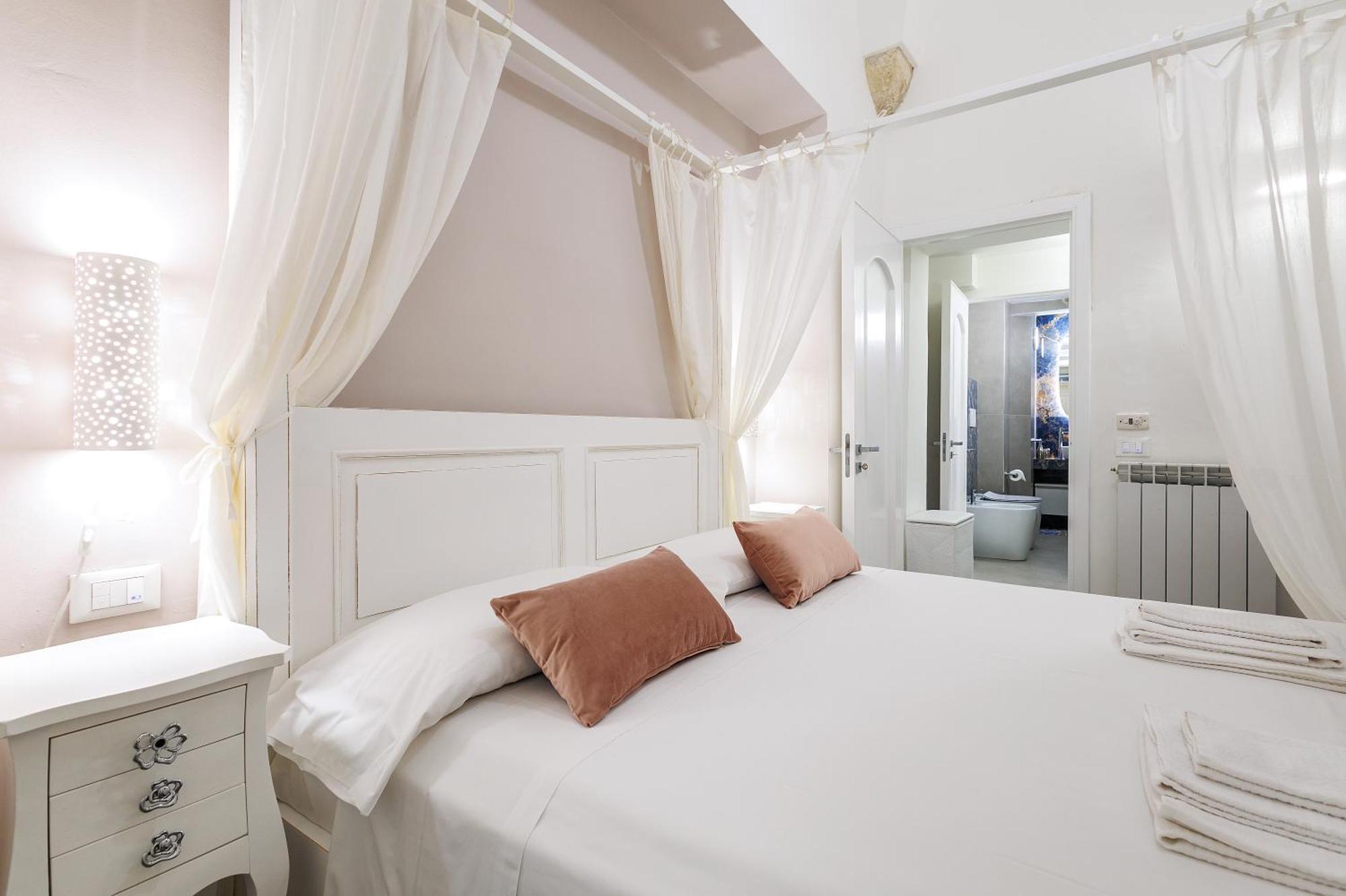 Goodstay Corte Regina Suite Лечче Экстерьер фото